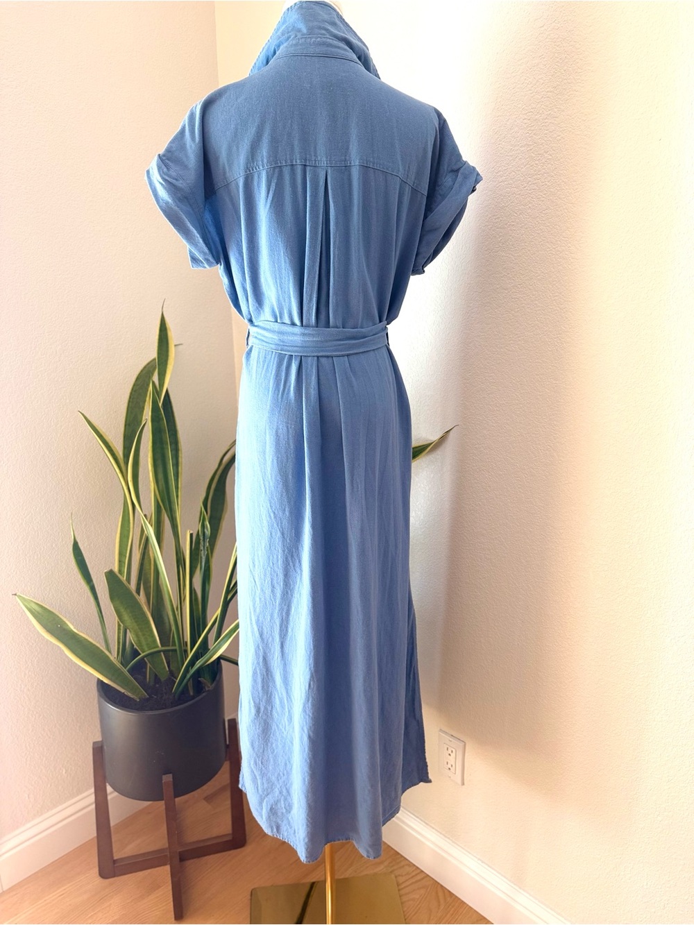 Calvin Klein Light Blue Maxi Shirt Dress with Tie Belt - Picture 4 of 9
